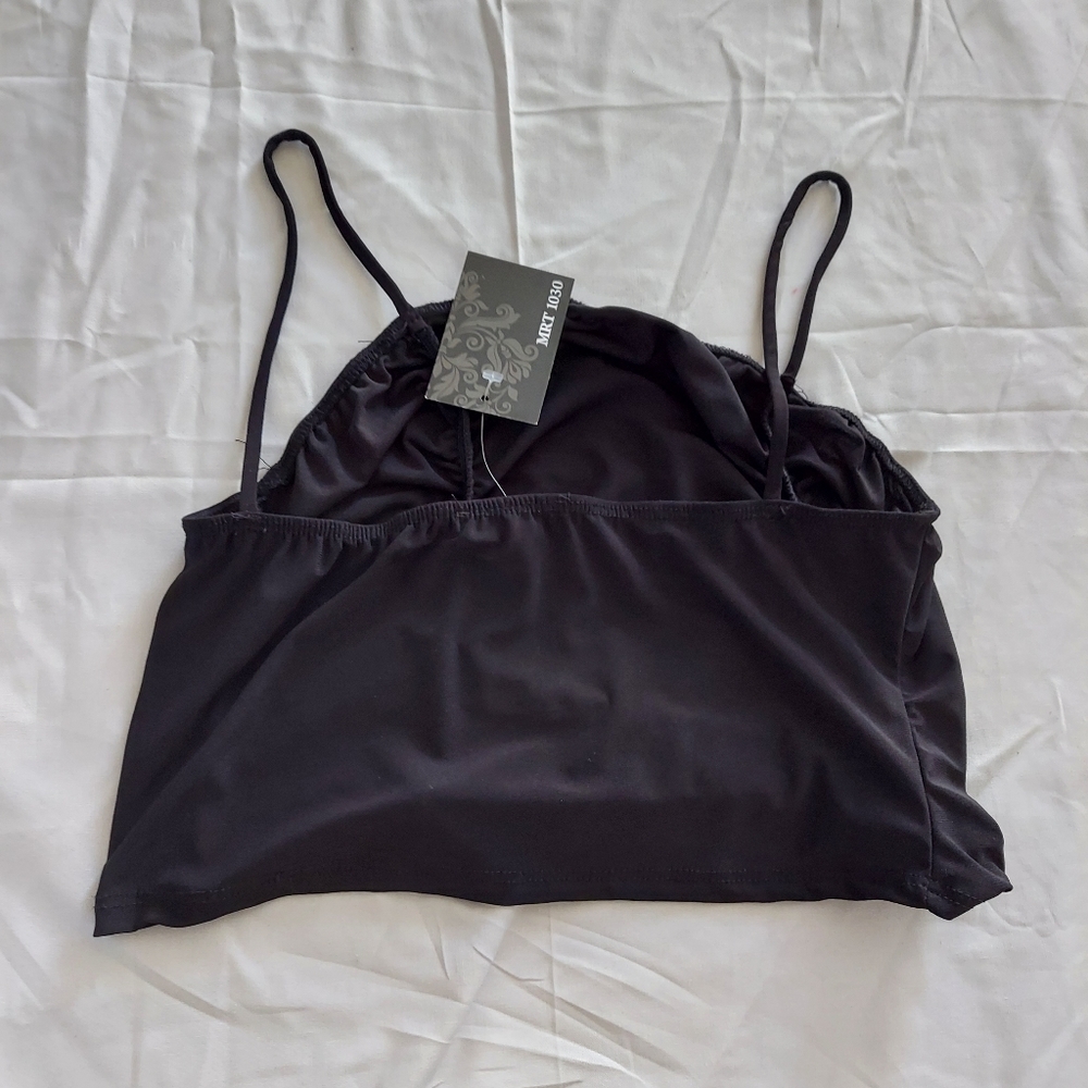 Black top - Picture 3 of 4